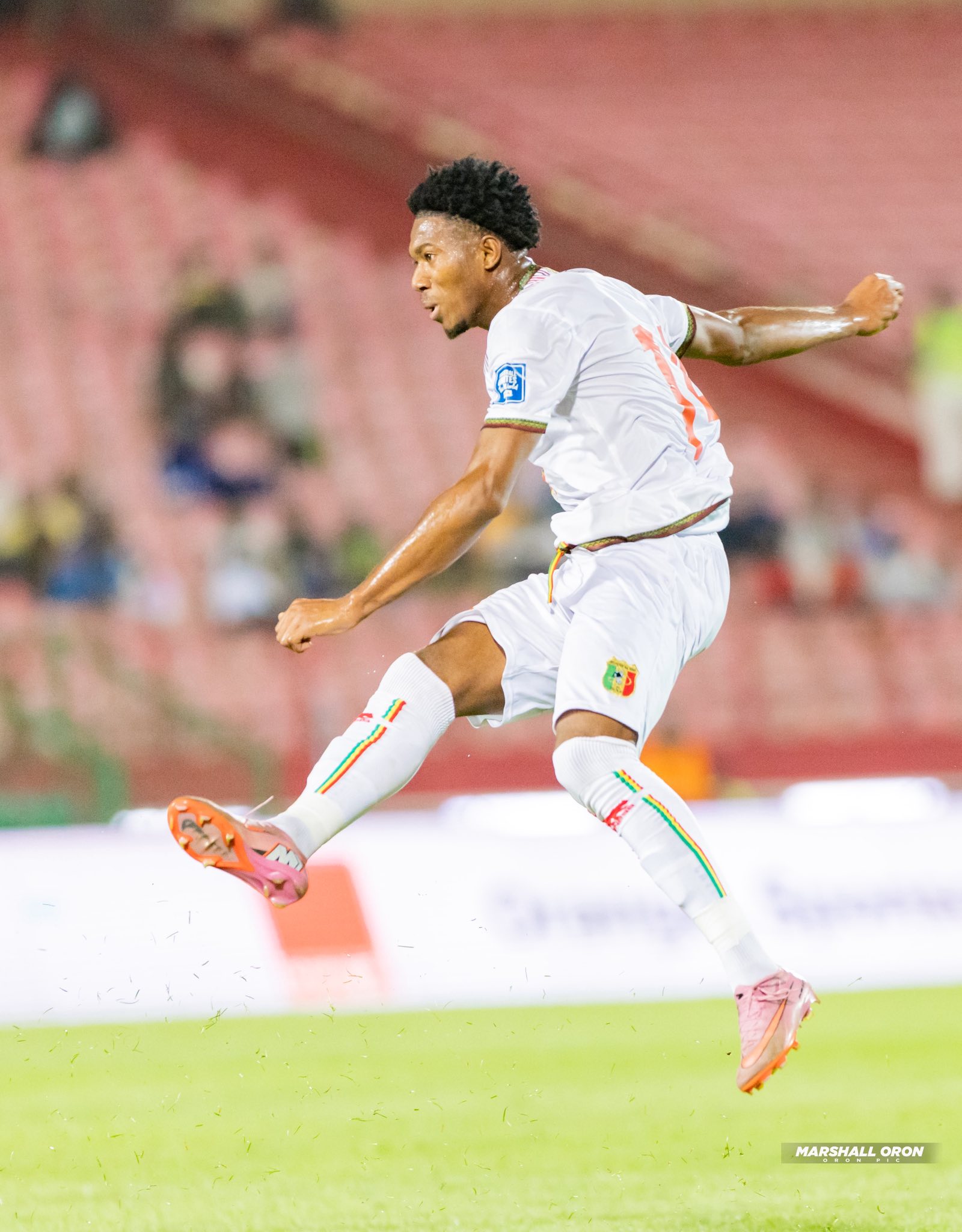 Équipe qui célèbre